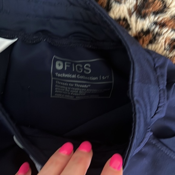 FIGS Zamora High wasted scrub pants Small TALL - Picture 2 of 4